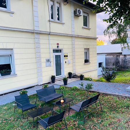 Lemonwood House Hotell Postojna Eksteriør bilde