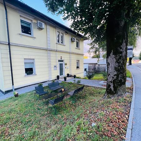 Lemonwood House Hotell Postojna Eksteriør bilde