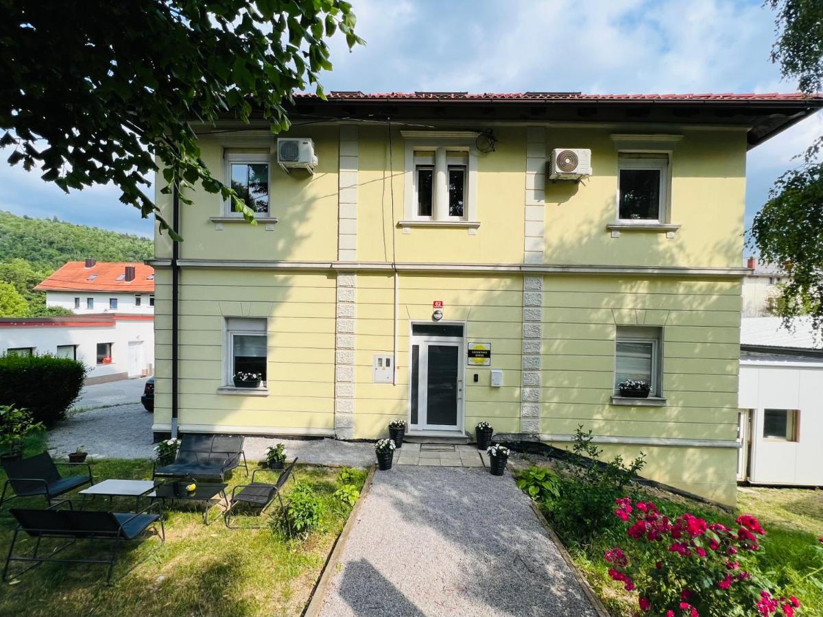 Lemonwood House Hotell Postojna Eksteriør bilde