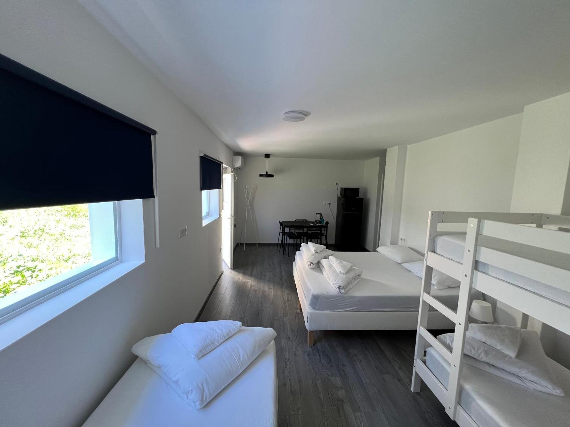Lemonwood House Hotell Postojna Eksteriør bilde