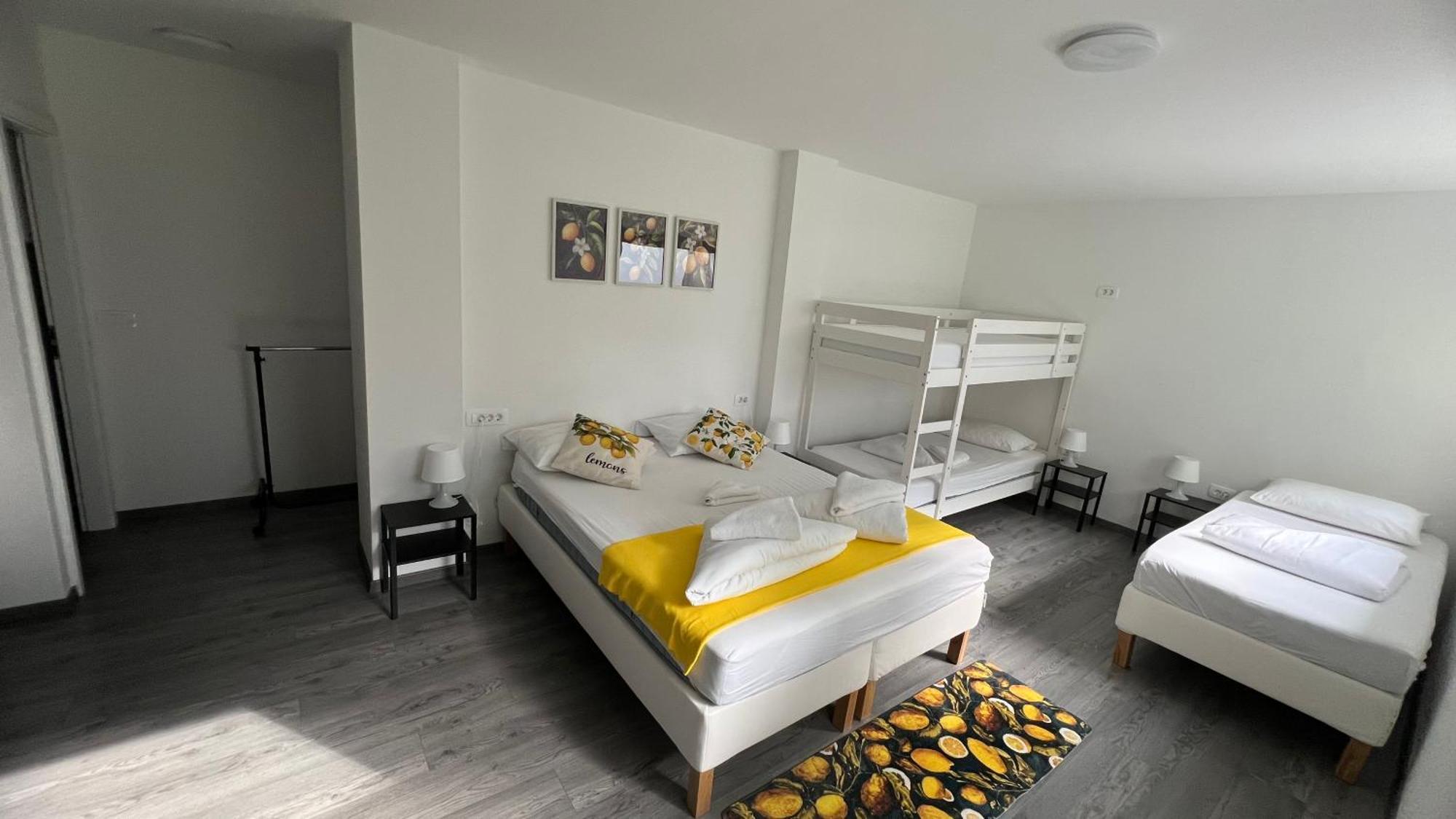 Lemonwood House Hotell Postojna Eksteriør bilde