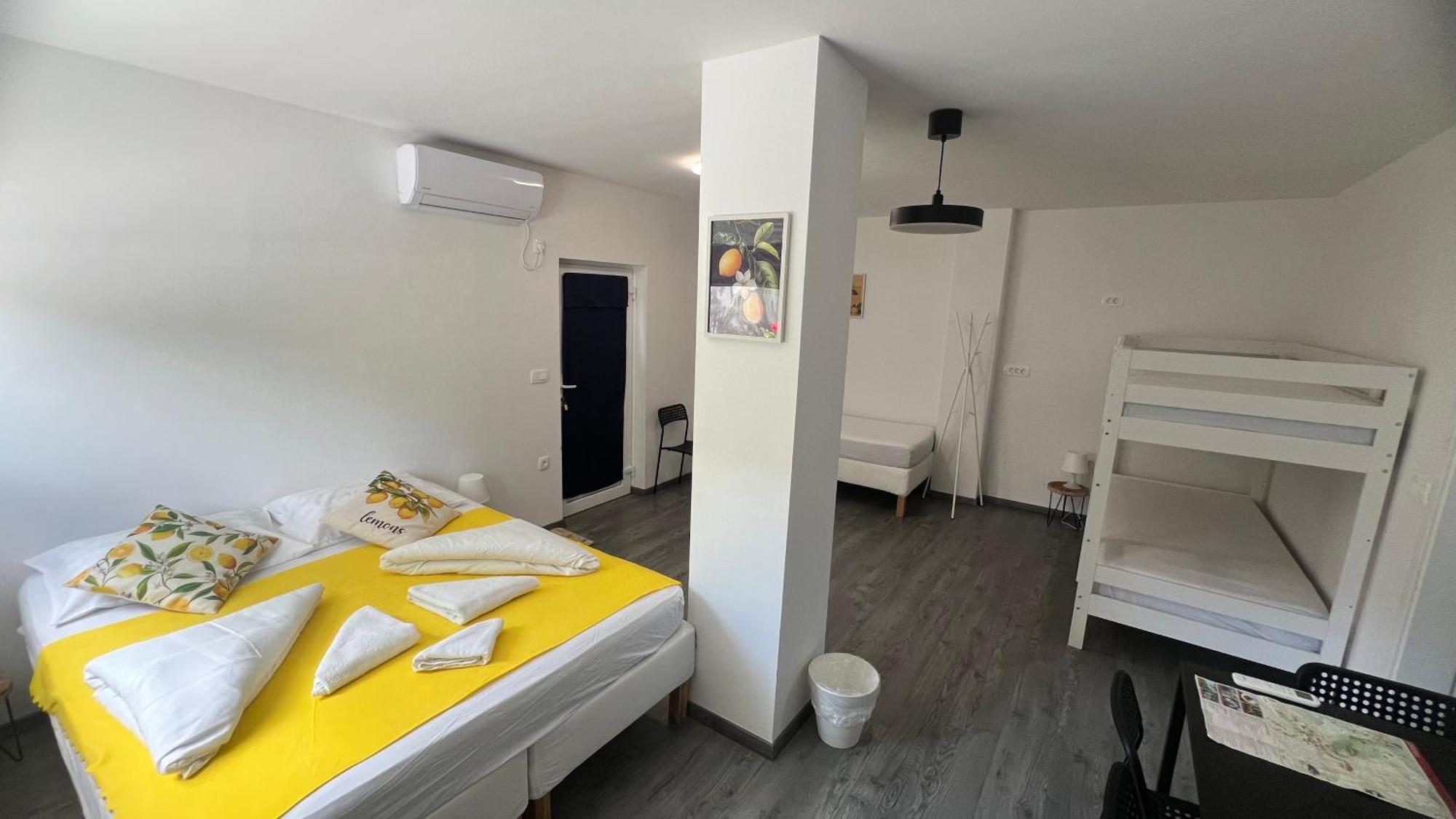 Lemonwood House Hotell Postojna Eksteriør bilde