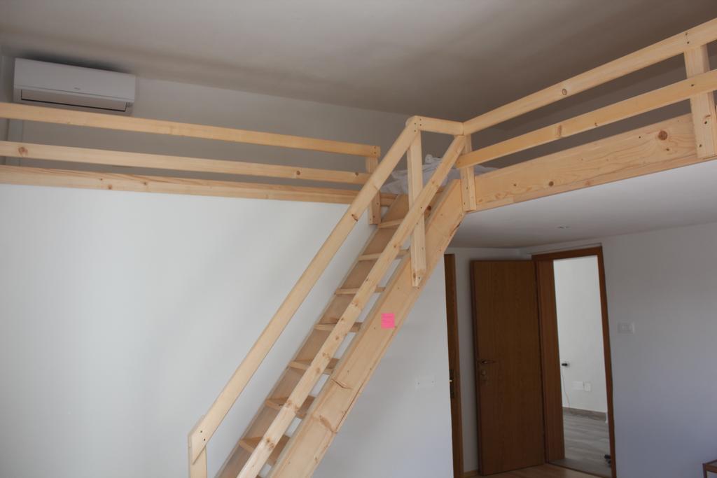 Lemonwood House Hotell Postojna Eksteriør bilde