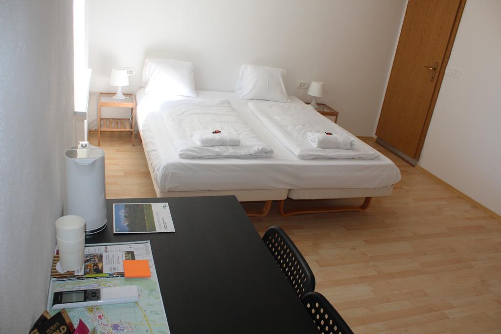 Lemonwood House Hotell Postojna Eksteriør bilde