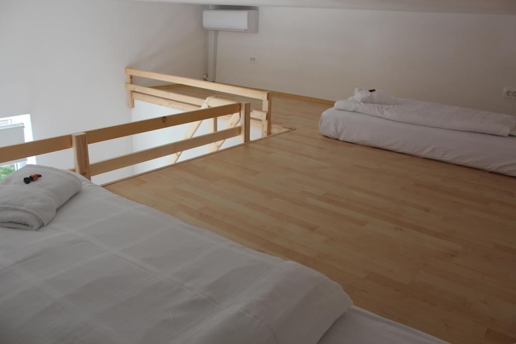 Lemonwood House Hotell Postojna Eksteriør bilde