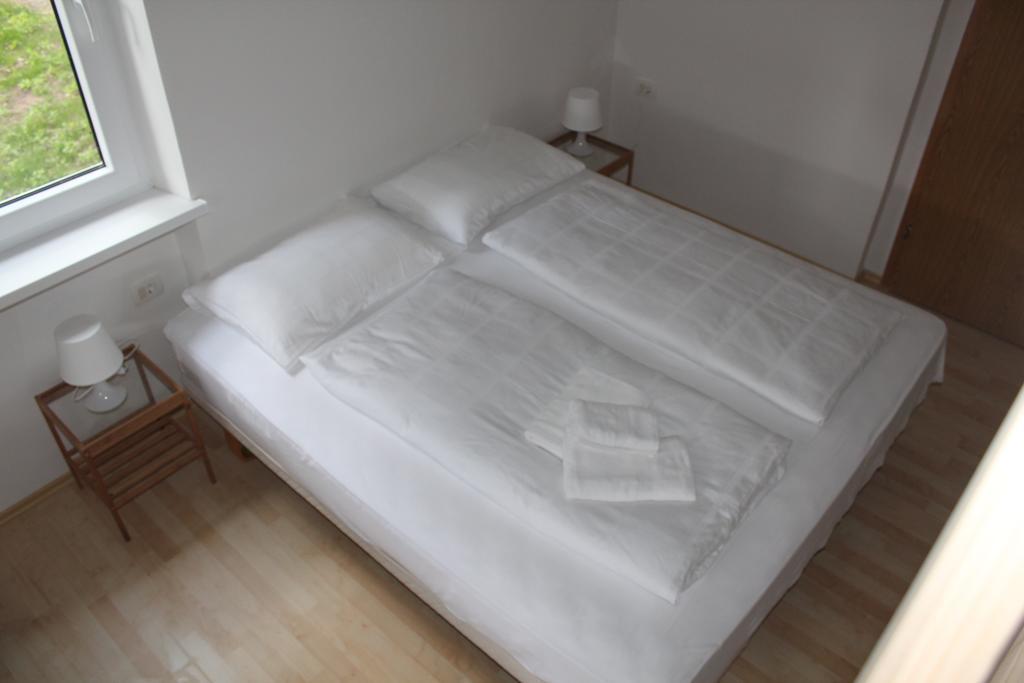 Lemonwood House Hotell Postojna Eksteriør bilde