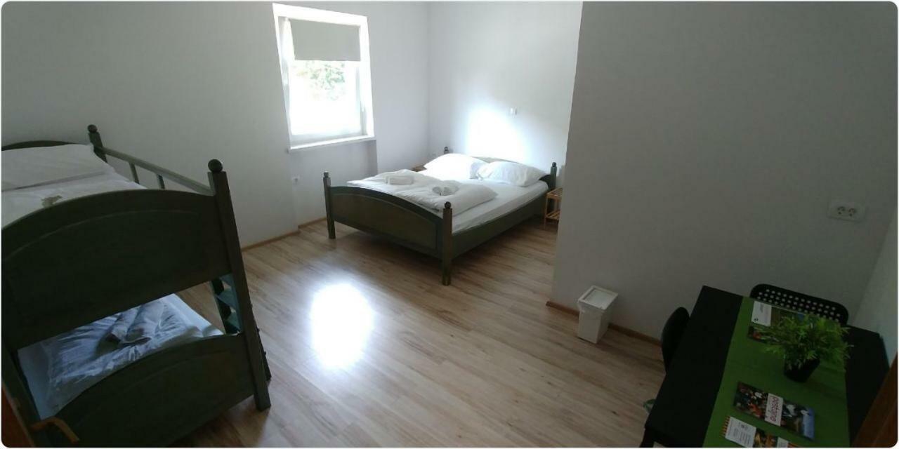 Lemonwood House Hotell Postojna Eksteriør bilde